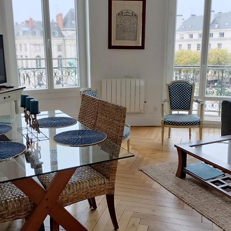 Appartement F3 Au Balcon De La Place Du Martroi Ορλεάνη Εξωτερικό φωτογραφία